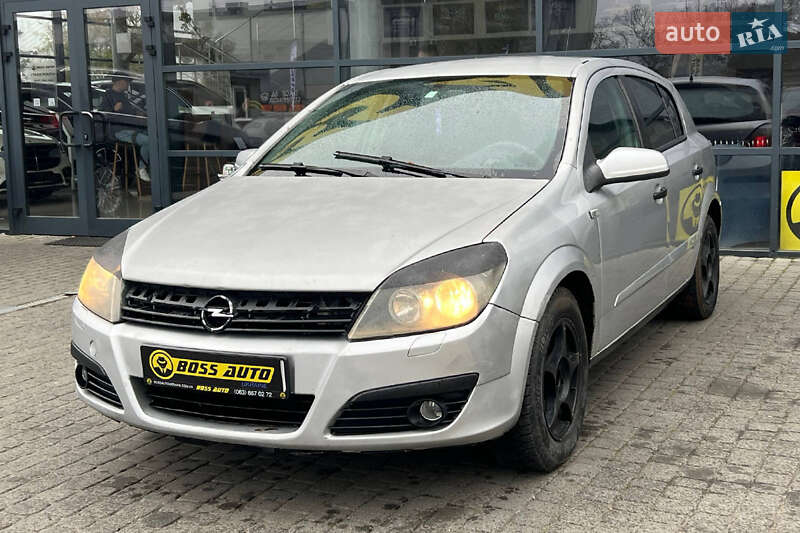 Хэтчбек Opel Astra 2005 в Ивано-Франковске