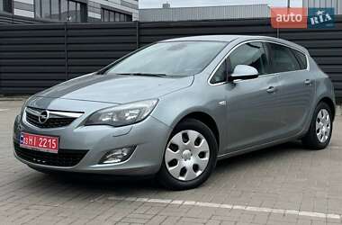 Хетчбек Opel Astra 2010 в Черкасах