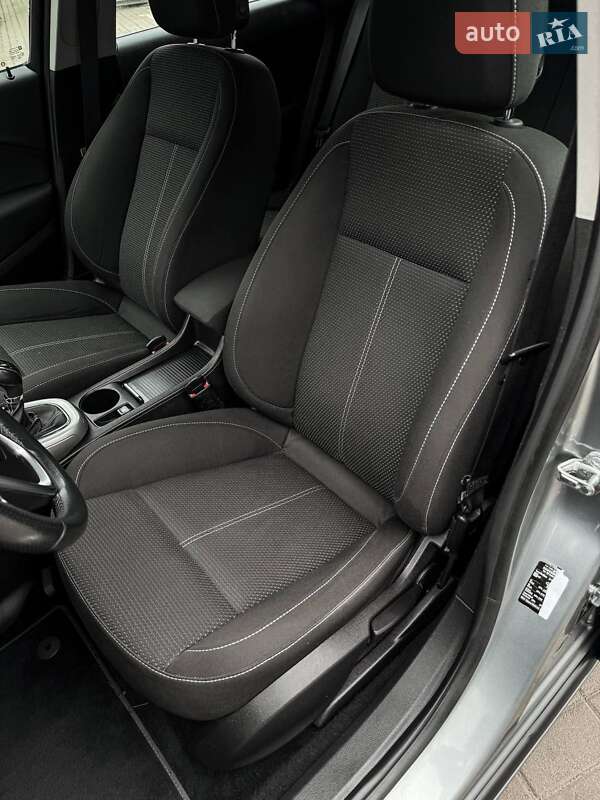 Хэтчбек Opel Astra 2010 в Черкассах