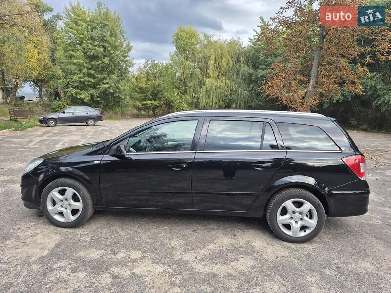 Універсал Opel Astra 2008 в Черкасах фото 3 Універсал Opel Astra 2008 в Черкасах