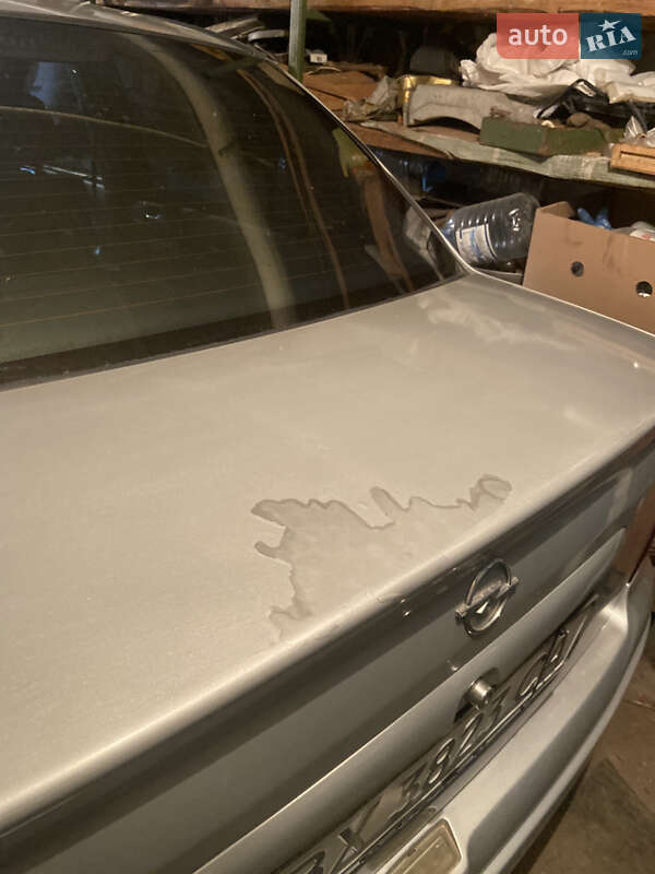 Седан Opel Astra 2003 в Хмельницком