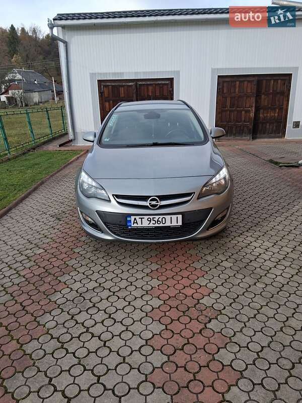 Универсал Opel Astra 2013 в Коломые фото 2 Универсал Opel Astra 2013 в Коломые