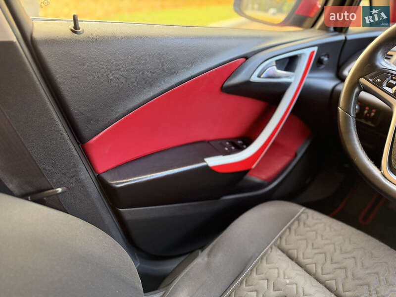 Универсал Opel Astra 2013 в Ровно фото 47 Универсал Opel Astra 2013 в Ровно