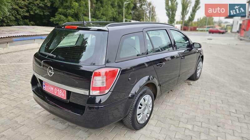 Універсал Opel Astra 2008 в Вінниці