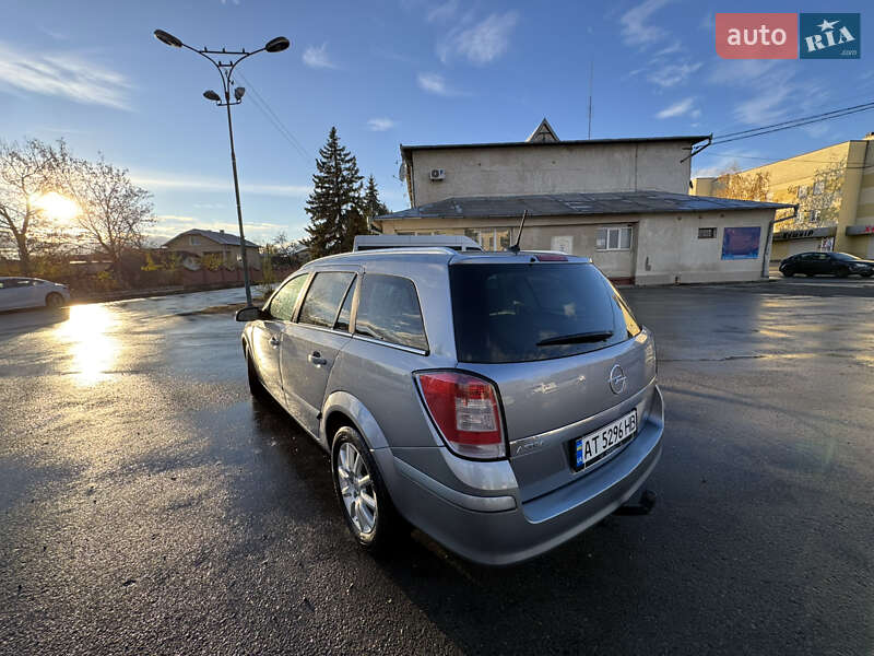 Универсал Opel Astra 2007 в Ивано-Франковске