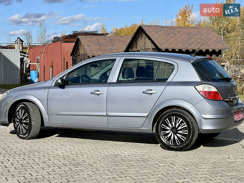 Хэтчбек Opel Astra 2005 в Ивано-Франковске фото 9 Хэтчбек Opel Astra 2005 в Ивано-Франковске