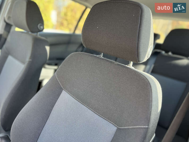 Хэтчбек Opel Astra 2005 в Ивано-Франковске фото 43 Хэтчбек Opel Astra 2005 в Ивано-Франковске