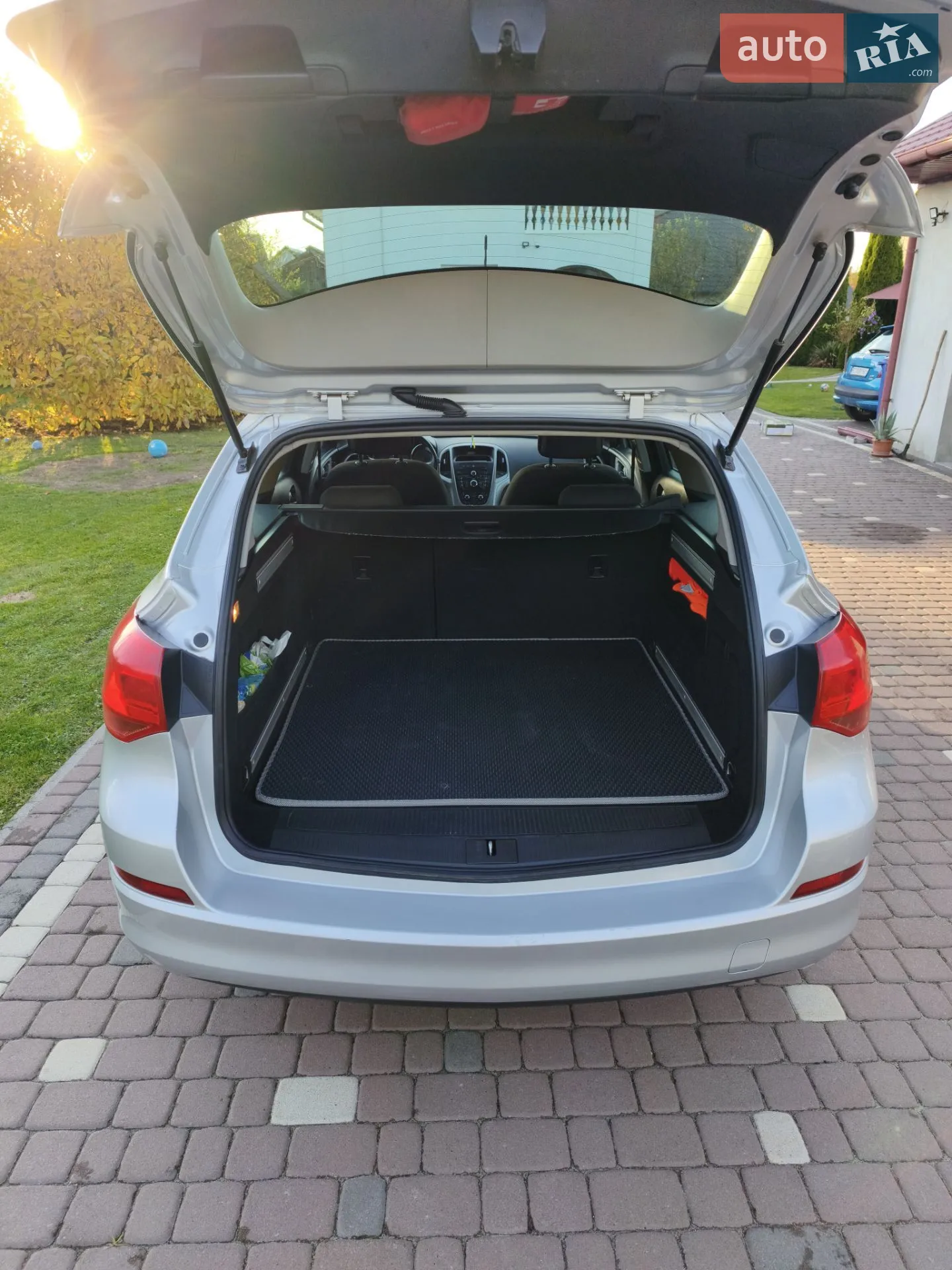 2011 Opel Astra - мініатюра 3