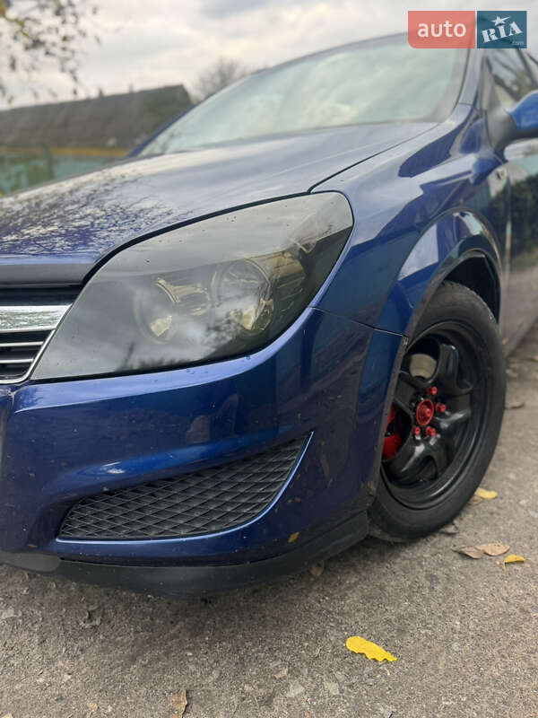 Універсал Opel Astra 2009 в Черкасах фото 3 Універсал Opel Astra 2009 в Черкасах