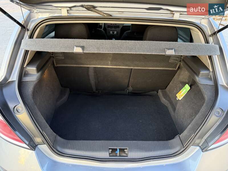 Хэтчбек Opel Astra 2005 в Хмельницком фото 21 Хэтчбек Opel Astra 2005 в Хмельницком