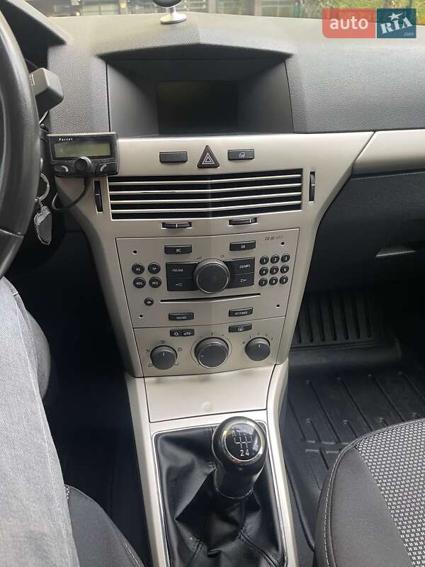 Универсал Opel Astra 2008 в Киеве фото 14 Универсал Opel Astra 2008 в Киеве