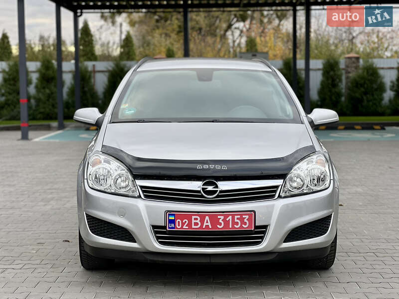Универсал Opel Astra 2008 в Виннице
