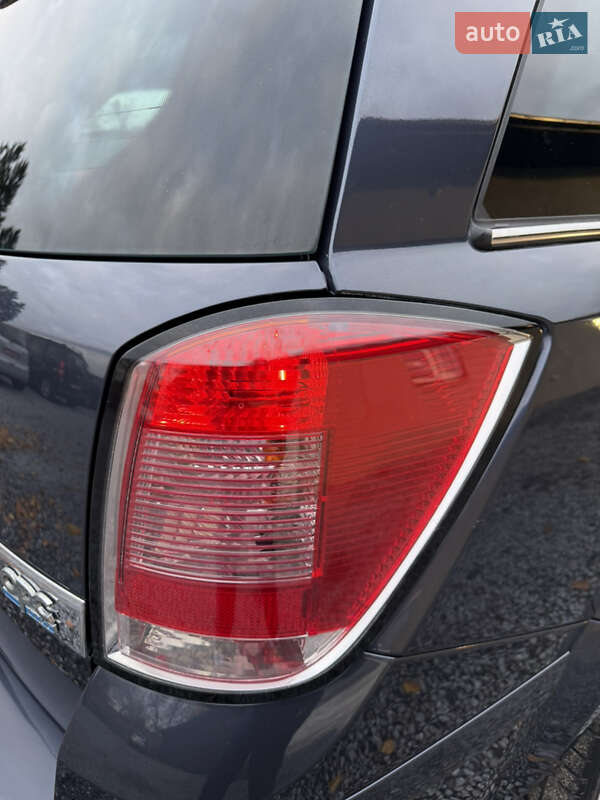 Универсал Opel Astra 2009 в Луцке фото 39 Универсал Opel Astra 2009 в Луцке