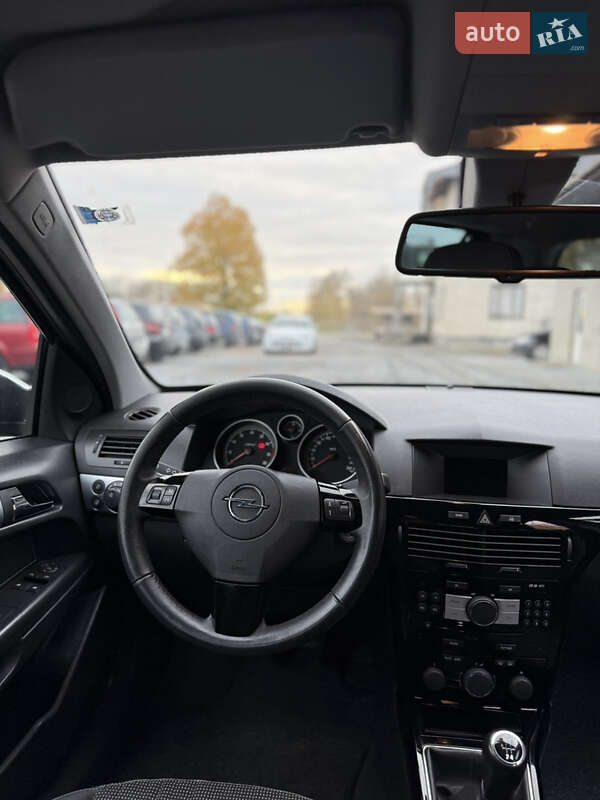 Универсал Opel Astra 2009 в Луцке фото 109 Универсал Opel Astra 2009 в Луцке