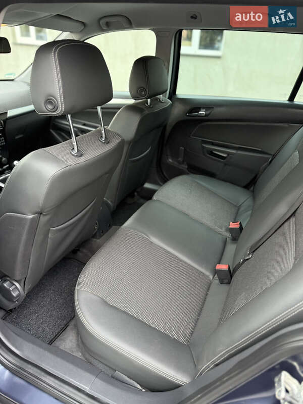 Универсал Opel Astra 2009 в Луцке фото 115 Универсал Opel Astra 2009 в Луцке