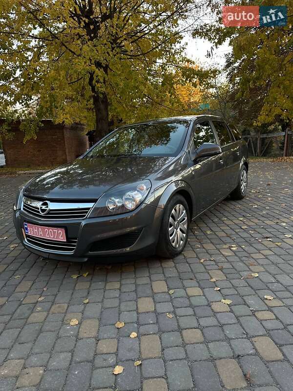 Універсал Opel Astra 2011 в Луцьку фото 36 Універсал Opel Astra 2011 в Луцьку