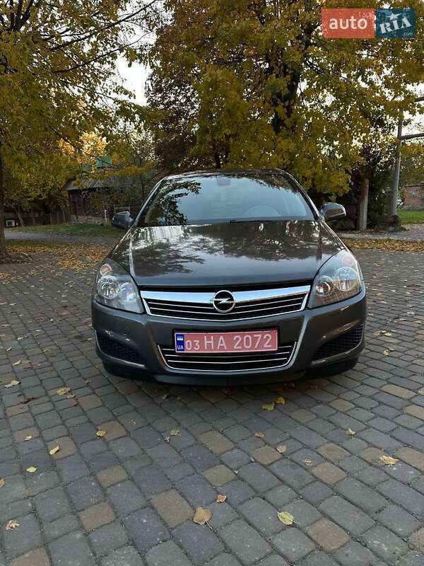 Універсал Opel Astra 2011 в Луцьку фото 56 Універсал Opel Astra 2011 в Луцьку