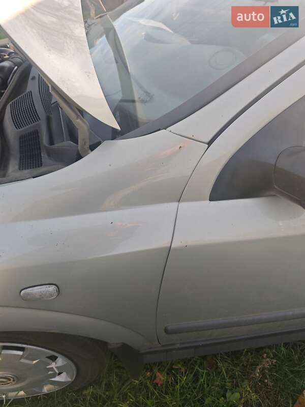 Седан Opel Astra 2006 в Шполі фото 12 Седан Opel Astra 2006 в Шполі