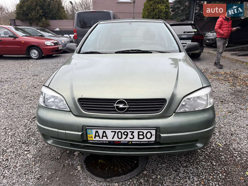 Седан Opel Astra 2006 в Львові фото 8 Седан Opel Astra 2006 в Львові