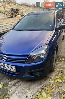 Універсал Opel Astra 2005 в Одесі