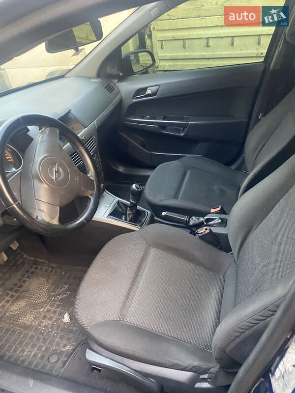 Универсал Opel Astra 2005 в Одессе фото 10 Универсал Opel Astra 2005 в Одессе