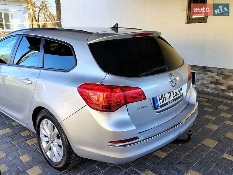Универсал Opel Astra 2014 в Бориславе фото 32 Универсал Opel Astra 2014 в Бориславе