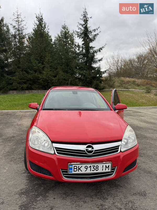 Opel Astra 2009