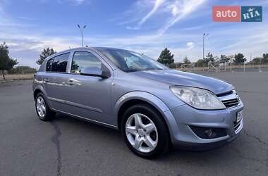 Хэтчбек Opel Astra 2007 в Одессе