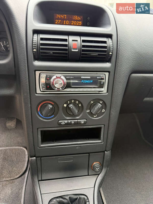 Седан Opel Astra 2007 в Житомире фото 8 Седан Opel Astra 2007 в Житомире