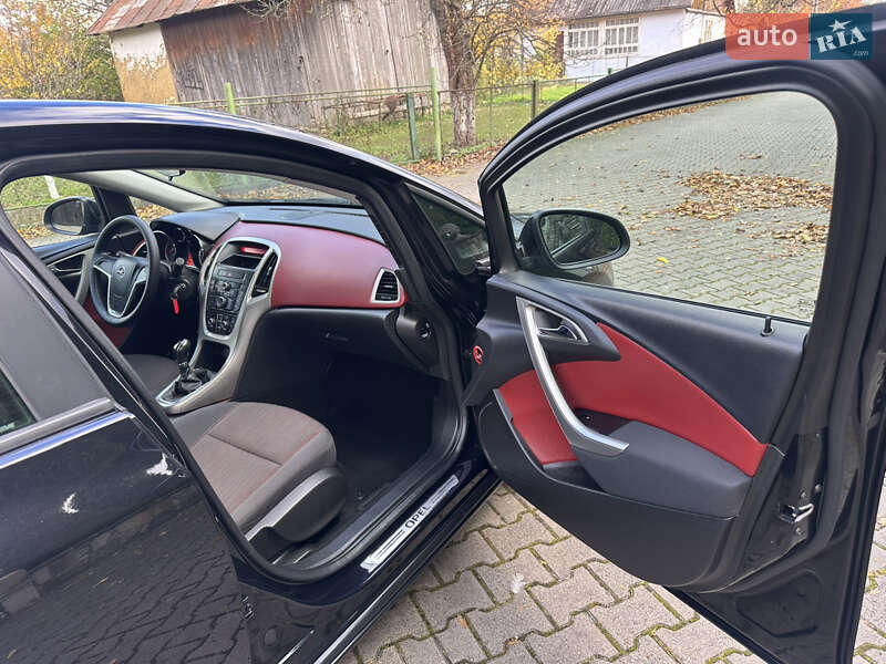 Хэтчбек Opel Astra 2010 в Надворной фото 36 Хэтчбек Opel Astra 2010 в Надворной