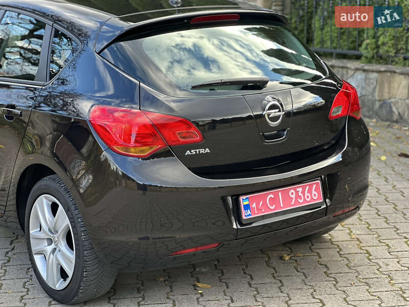 Хэтчбек Opel Astra 2010 в Надворной фото 47 Хэтчбек Opel Astra 2010 в Надворной