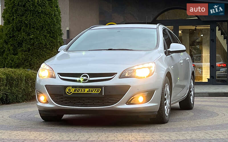 Универсал Opel Astra 2013 в Львове фото 3 Универсал Opel Astra 2013 в Львове