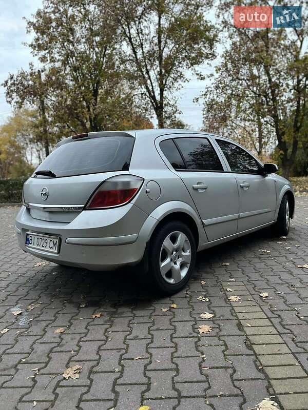 Хэтчбек Opel Astra 2006 в Миргороде фото 5 Хэтчбек Opel Astra 2006 в Миргороде