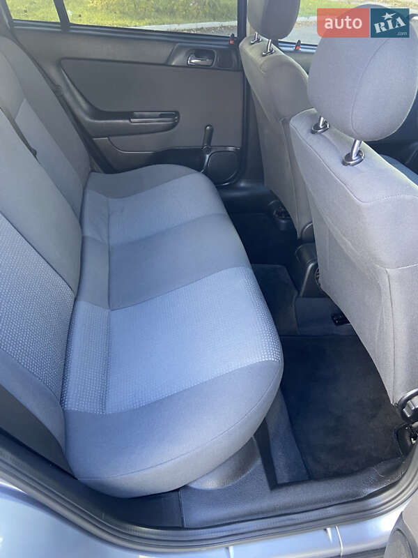 Седан Opel Astra 2008 в Новом Буге фото 11 Седан Opel Astra 2008 в Новом Буге