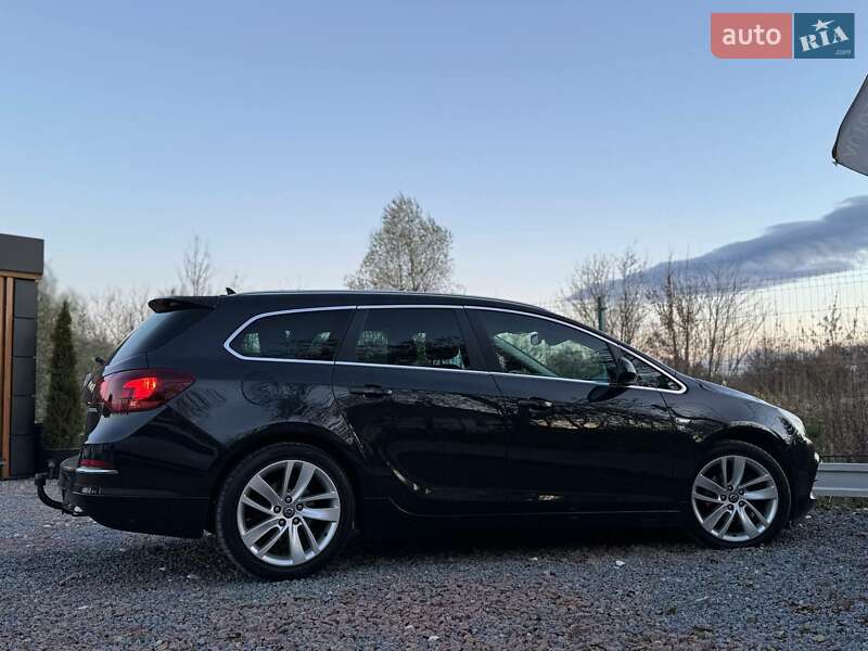 Универсал Opel Astra 2015 в Дрогобыче фото 48 Универсал Opel Astra 2015 в Дрогобыче