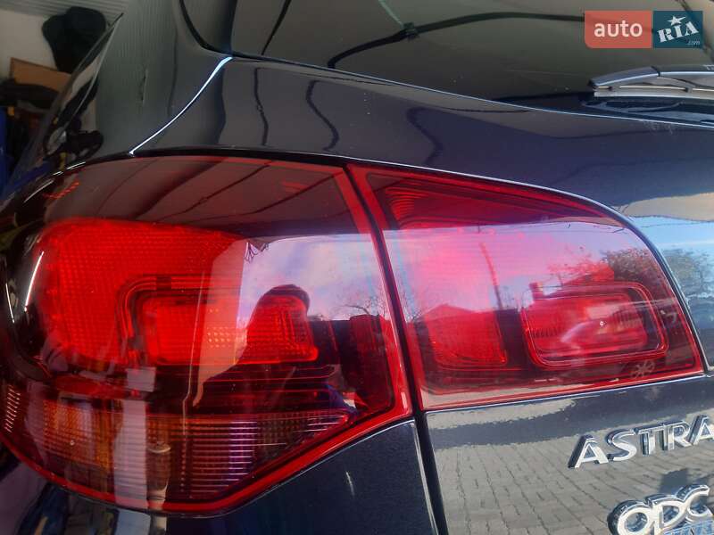 Универсал Opel Astra 2015 в Дрогобыче фото 184 Универсал Opel Astra 2015 в Дрогобыче