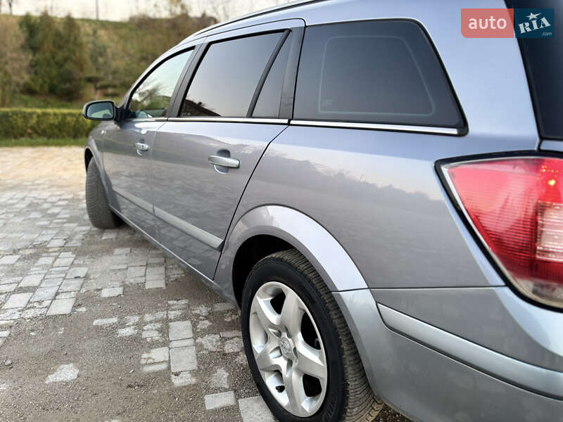 Универсал Opel Astra 2005 в Золочеве фото 29 Универсал Opel Astra 2005 в Золочеве