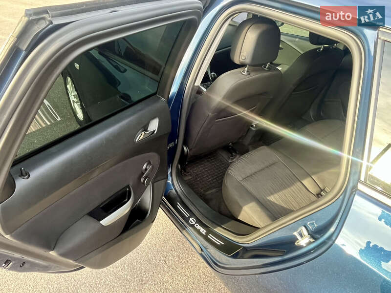 Универсал Opel Astra 2012 в Белой Церкви фото 17 Универсал Opel Astra 2012 в Белой Церкви