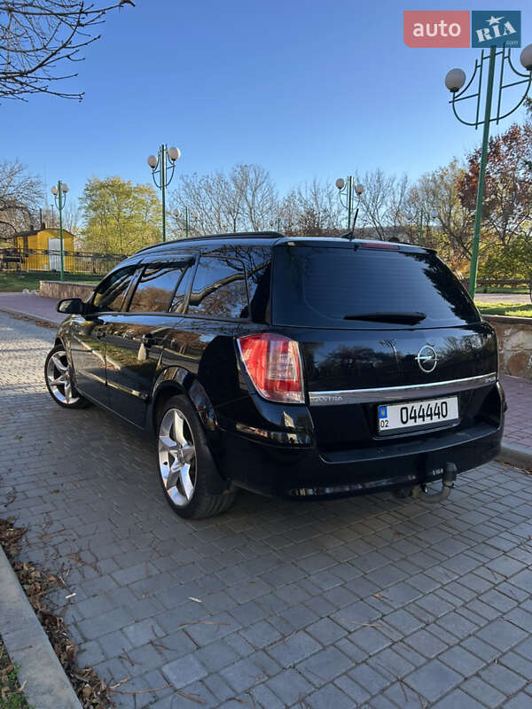 Універсал Opel Astra 2008 в Могилів-Подільському