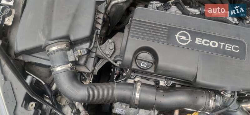 Универсал Opel Astra 2011 в Львове фото 12 Универсал Opel Astra 2011 в Львове