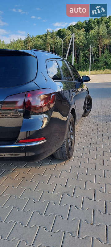 Универсал Opel Astra 2014 в Иршаве фото 11 Универсал Opel Astra 2014 в Иршаве