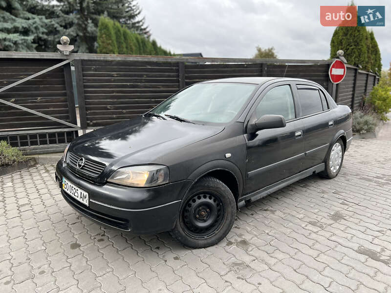 Седан Opel Astra 2008 в Тернополе
