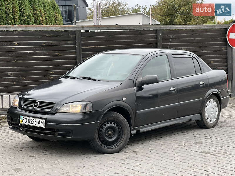 Седан Opel Astra 2008 в Тернополе