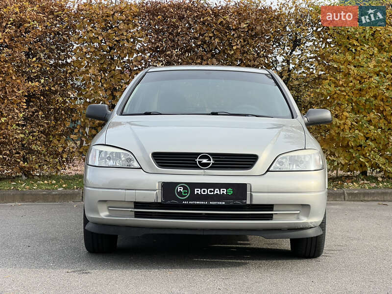 Седан Opel Astra 2006 в Києві фото 5 Седан Opel Astra 2006 в Києві
