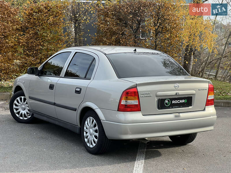 Седан Opel Astra 2006 в Києві фото 16 Седан Opel Astra 2006 в Києві