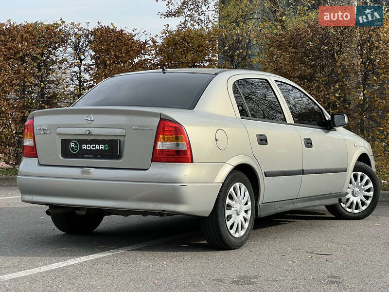 Седан Opel Astra 2006 в Києві фото 21 Седан Opel Astra 2006 в Києві
