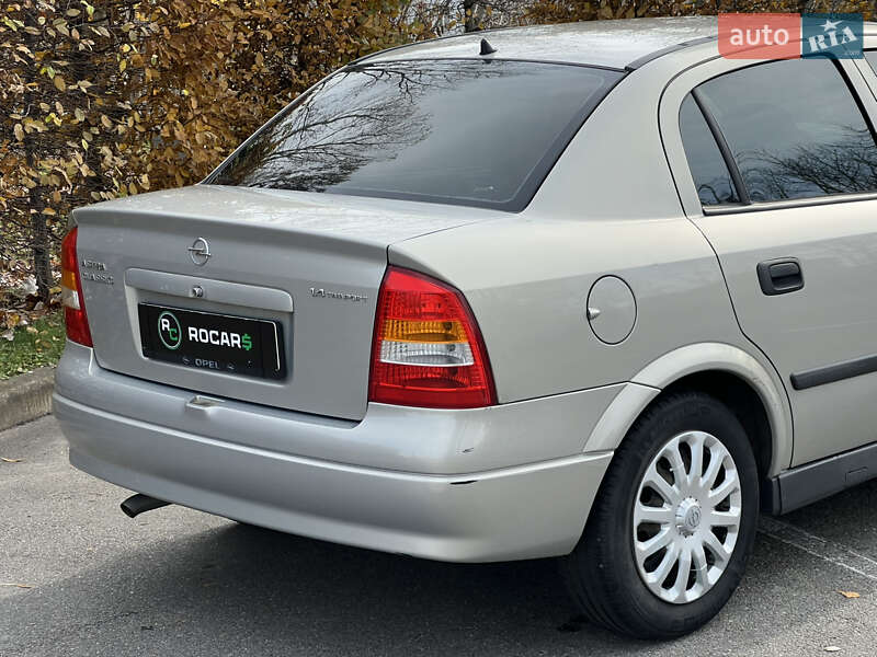 Седан Opel Astra 2006 в Києві фото 28 Седан Opel Astra 2006 в Києві