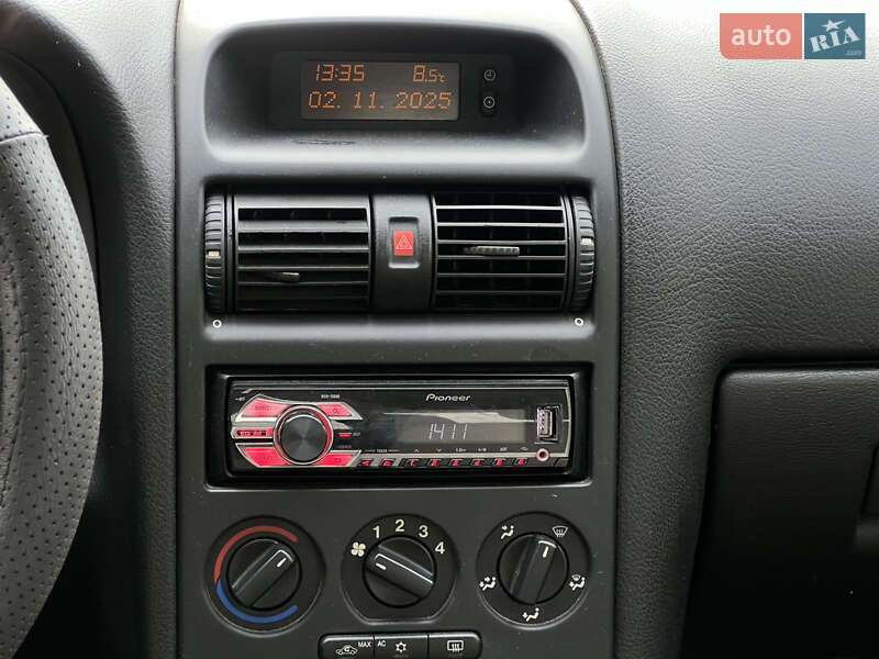 Седан Opel Astra 2006 в Києві фото 37 Седан Opel Astra 2006 в Києві