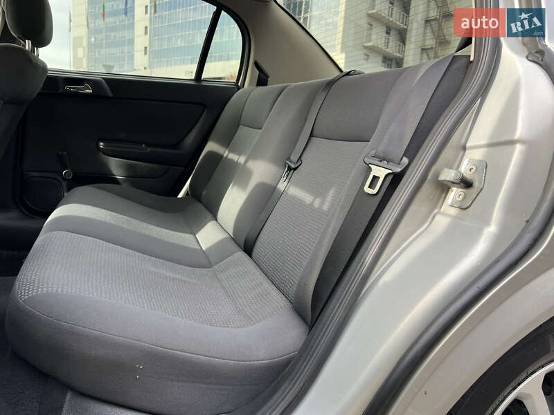 Седан Opel Astra 2006 в Києві фото 40 Седан Opel Astra 2006 в Києві