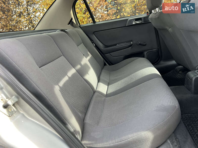 Седан Opel Astra 2006 в Києві фото 47 Седан Opel Astra 2006 в Києві